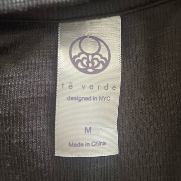 Te Verde charcoal Muscle Tee with open back size medium women’s - Picture 4 of 5